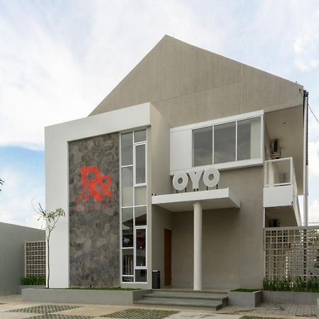 Oyo 367 Ridha Residence Bandung Exterior foto