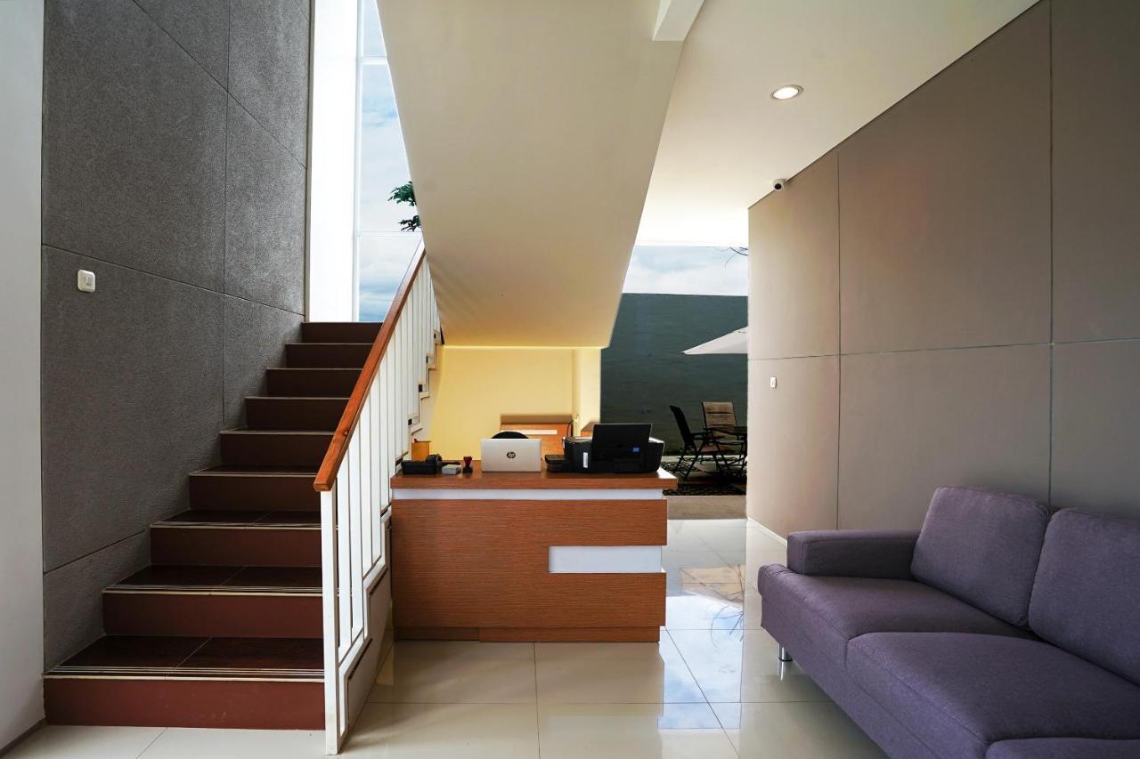 Oyo 367 Ridha Residence Bandung Exterior foto